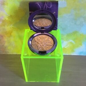 MAC EXTRA DIMENSION SKINFINISH SHOW GOLD